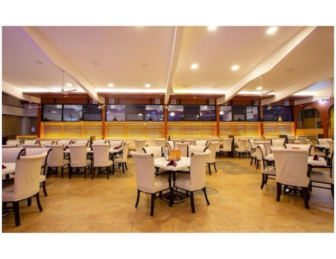 The Grand Krishna Luxury Hotel, Chikmagalur Ngoại thất bức ảnh