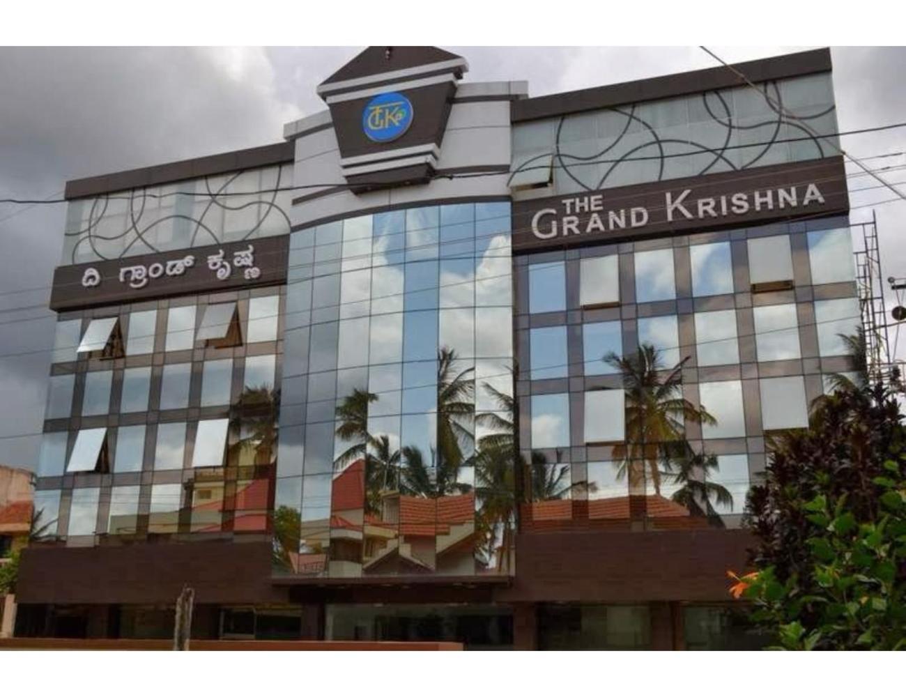 The Grand Krishna Luxury Hotel, Chikmagalur Ngoại thất bức ảnh